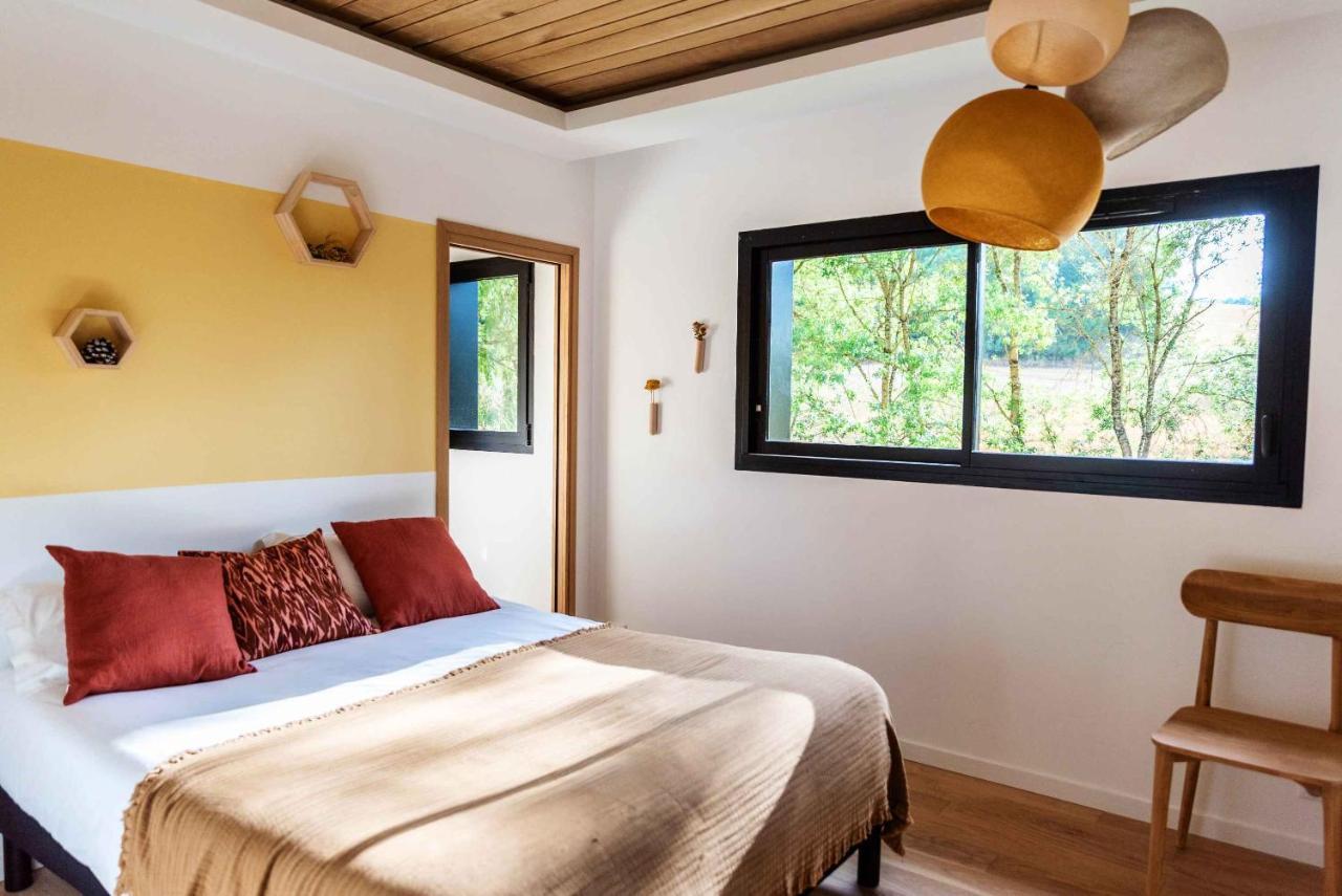 Dans Les Arbres Bed and Breakfast Lanta Exteriör bild